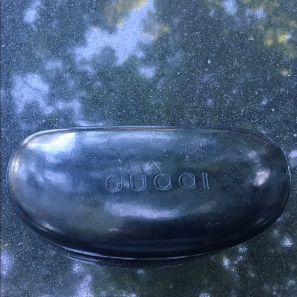 Gucci Hardshell Case Black sunglasses